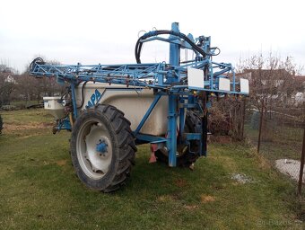 Tažený postřikovač NAPA 2500/18 - 3