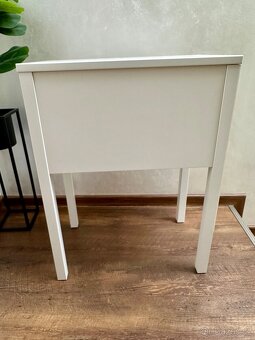 Noční stolek Nordli Ikea - 3