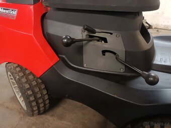 Zahradní traktůrek zn:Mountfield Primo 12,5 HP - 3