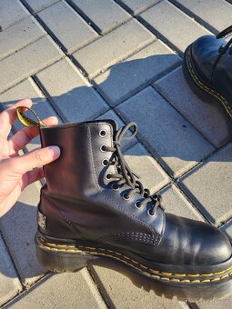 Dr. Martens vel. 38 – skoro nenošené - 3