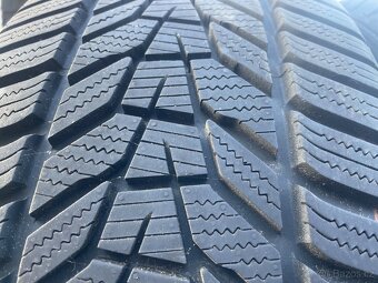 235/40R19 96V, Hankook, W330 WINTER ICEPT EVO3 - 3