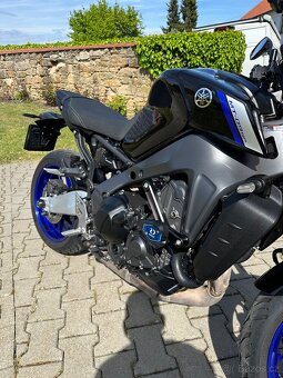 YAMAHA MT-09SP - 3