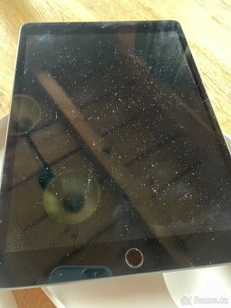iPad 7 generace - 3