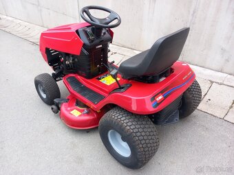 Prodám zahradní traktor Toro 16-38 HXL - 3