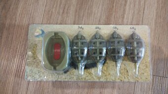 3x Carp Method Feeder Set + formička
- 3