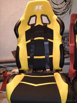 Sklopné sportovní sedačky FK - 3