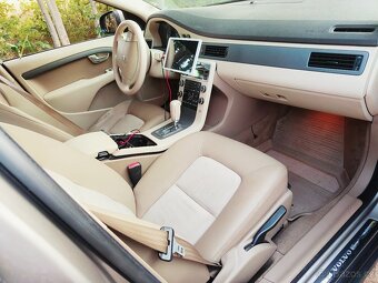 Volvo V70 super stav - 3