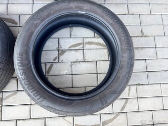 Bridgestone – 235/50 R20 letní - 3