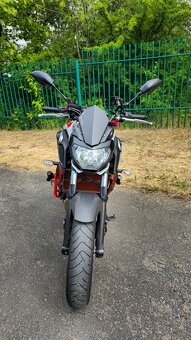 Yamaha MT-07 - 3