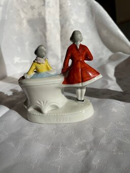 Porcelánová soška - 3