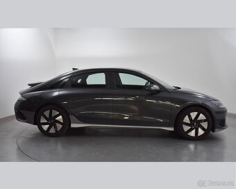 Hyundai IONIq 6 53kWh 151ps NAV LED AL DPH KAM Výhř 5/23 - 3