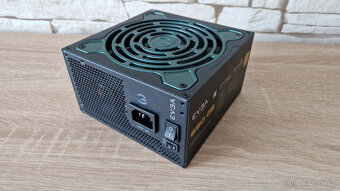 EVGA SuperNOVA G5 650W – tichý, plně modulární zdroj - 3