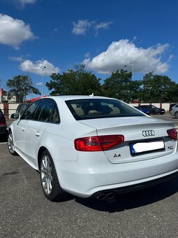 Audi A4, Audi A4 2.0 TDi S-line quattr - 3