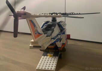 LEGO City 60166 záchranný vrtulník - 3