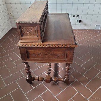 STUL PSACI ZACHOVALY - 3