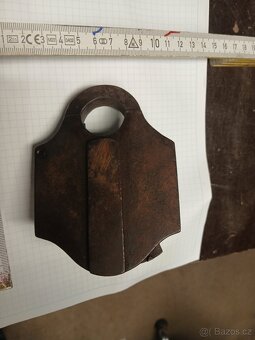 Zámek ruční práce - 3