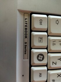 FUJITSU LIFEBOOK S7220 - 3