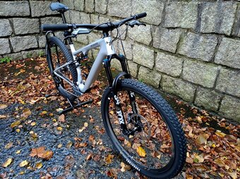 Specialized Epic 8 EVO Expert - 3