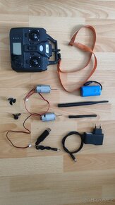 Zakrmovací zavážecí lodička loďka rybářská s GPS - 3