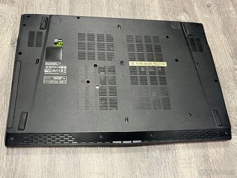 Herní Notebook MSI Corso R - 3