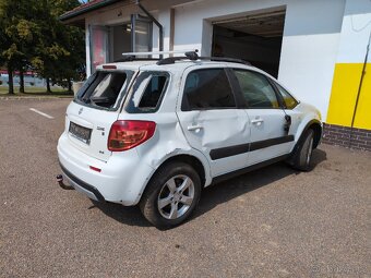 Suzuki SX4 na náhradní díly - 3