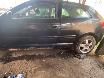 Audi A3,3 dveřový,rok výroby 2003,barvy LZ9W - 3