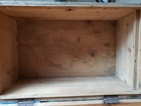 stará dřevěná krabice. Ručně vyrobené z pravého dřeva - 3