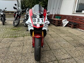 Yamaha R1 Okruhovka - 3