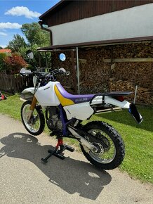 SUZUKI DR 650 SE - 3