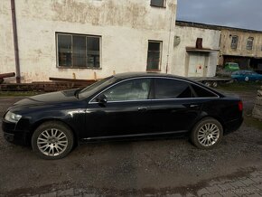 Audi a6 2.8Fsi díly - 3