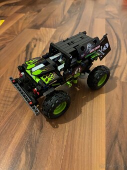 Lego Technic 42118 – Monster Truck - 3