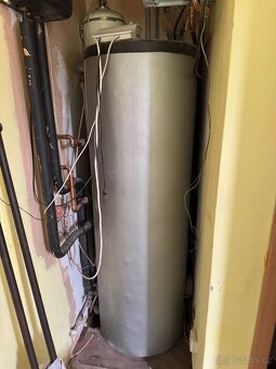 Bojler, výměník, řízení, oběhové čerpadlo, 2 solární panely - 3