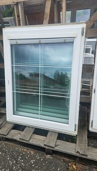 Okno PVC - 1070x1350 mm - STARŠÍ - 5 KS - 3