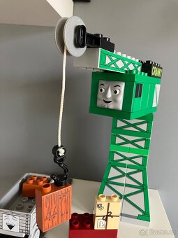 Lego Duplo 3301 - Mašinka Tomáš, Jeřáb CRANKY - 3