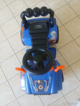 Auto na baterii - 3