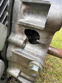 Honda motor na náhradní díly - 3