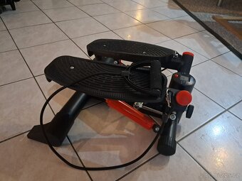 Twist stepper MASTER s posilovací gumou - 3