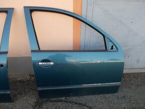 Přední dveře a nárazník Škoda Fabia 9432 - 3