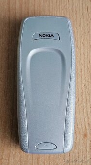 Nokia 3410 stříbrný - 3