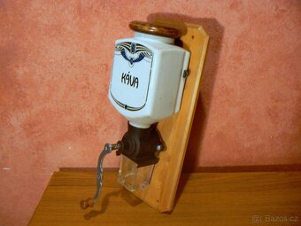 kávomlýnek SECESE - 3