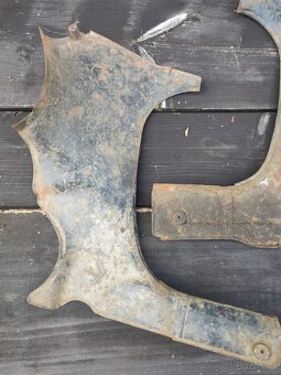 Podsedlové plechy ČZ - 3