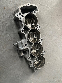 Kawasaki Ninja ZX-6R, hlava, díly do motoru - 3