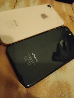 iPhone 8 béžová, černá - 3