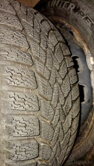 Prémiové zimni pneu Dunlop Winter Response 2 195/50 R15. - 3