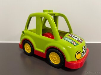 Lego Duplo závodní auto - 3