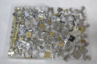 Drobné Kovové Součastky Spojovací Material... - 3