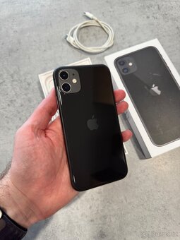 iPhone 11 64GB Černý - 3