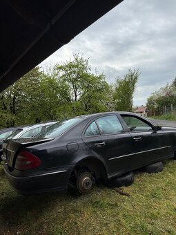 Mercedes E220 cdi, w211 sedan, 110kw, 2005 rok, DÍLY - 3