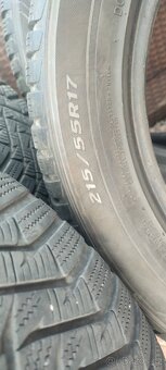 Zimní 215 55 R17 98V 5,5mm - 3