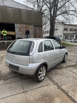 Opel Corsa C - 1.0 44kW - 3